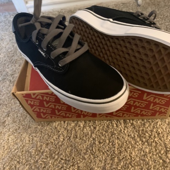 vans shoes for wide feet